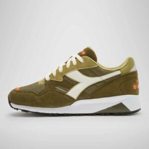 diadora-n902-1